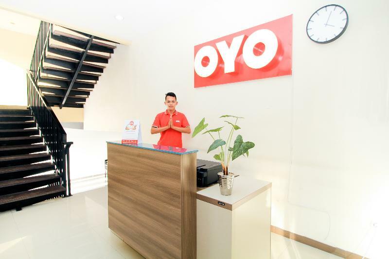 Oyo 204 Blessing Residence สุราบายา ภายนอก รูปภาพ